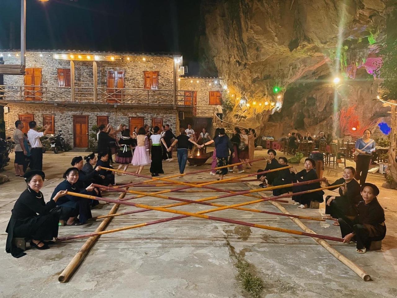 Yen Nhi Homestay Ban Gioc カオバン エクステリア 写真